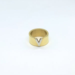The Vetta V Ring